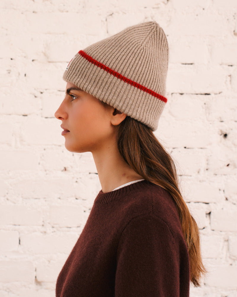 Merci - Two-tone Lucky Beanie - Beige & Red