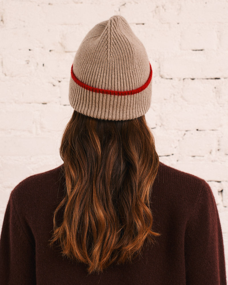 Merci - Two-tone Lucky Beanie - Beige & Red