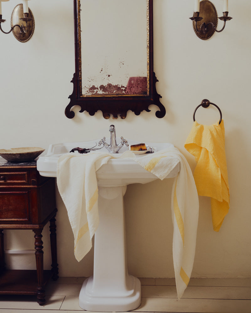 Merci - Linen bath towel - Honeycomb - Lemonade Yellow Stripe