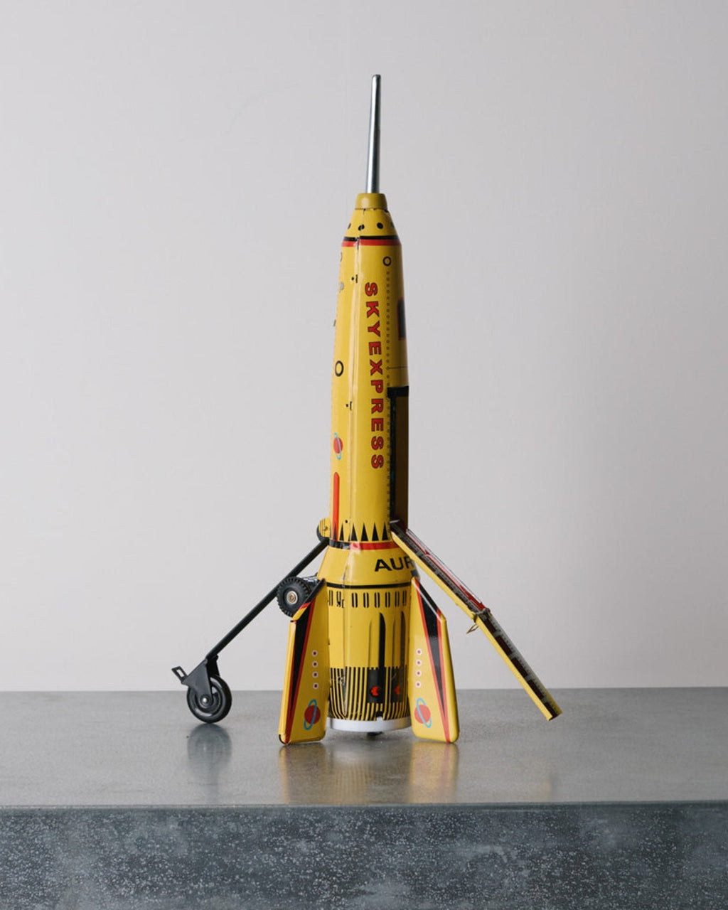 Die Blechfabrik - Toy - Yellow Space Rocket