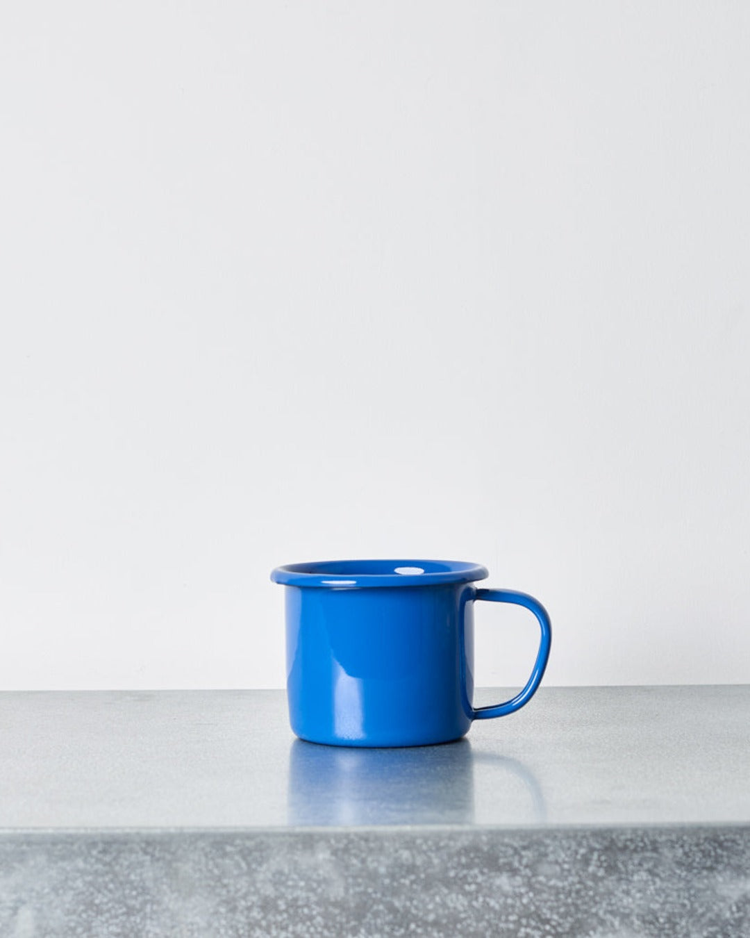Elifle Enamelware - Tasse Anse Creuse - Cobalt