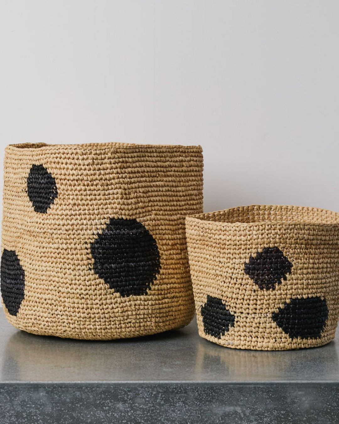 Domoina - Panier En Raphia - Pois Noir