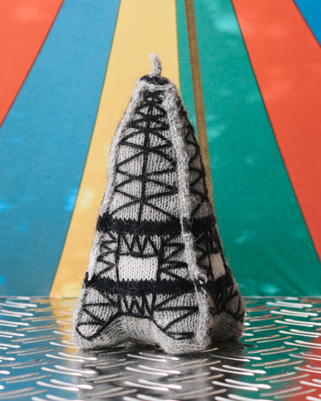 Merci - Peluche En Tricot Tour Eiffel