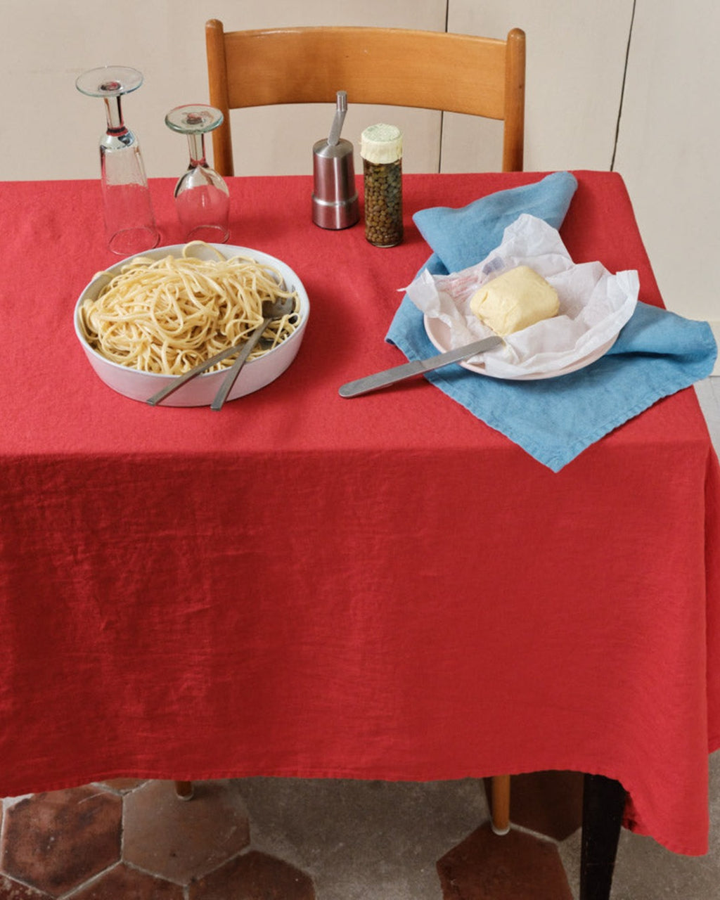 Merci - Washed linen tablecloth - Vermilion Red