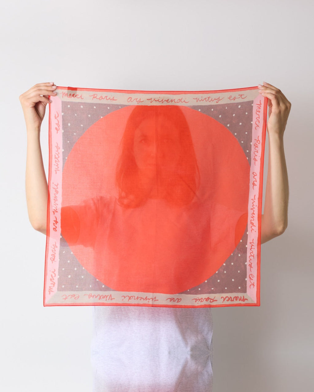 Merci - Ars Vivendi Virtus Est Bandana - Red Circle