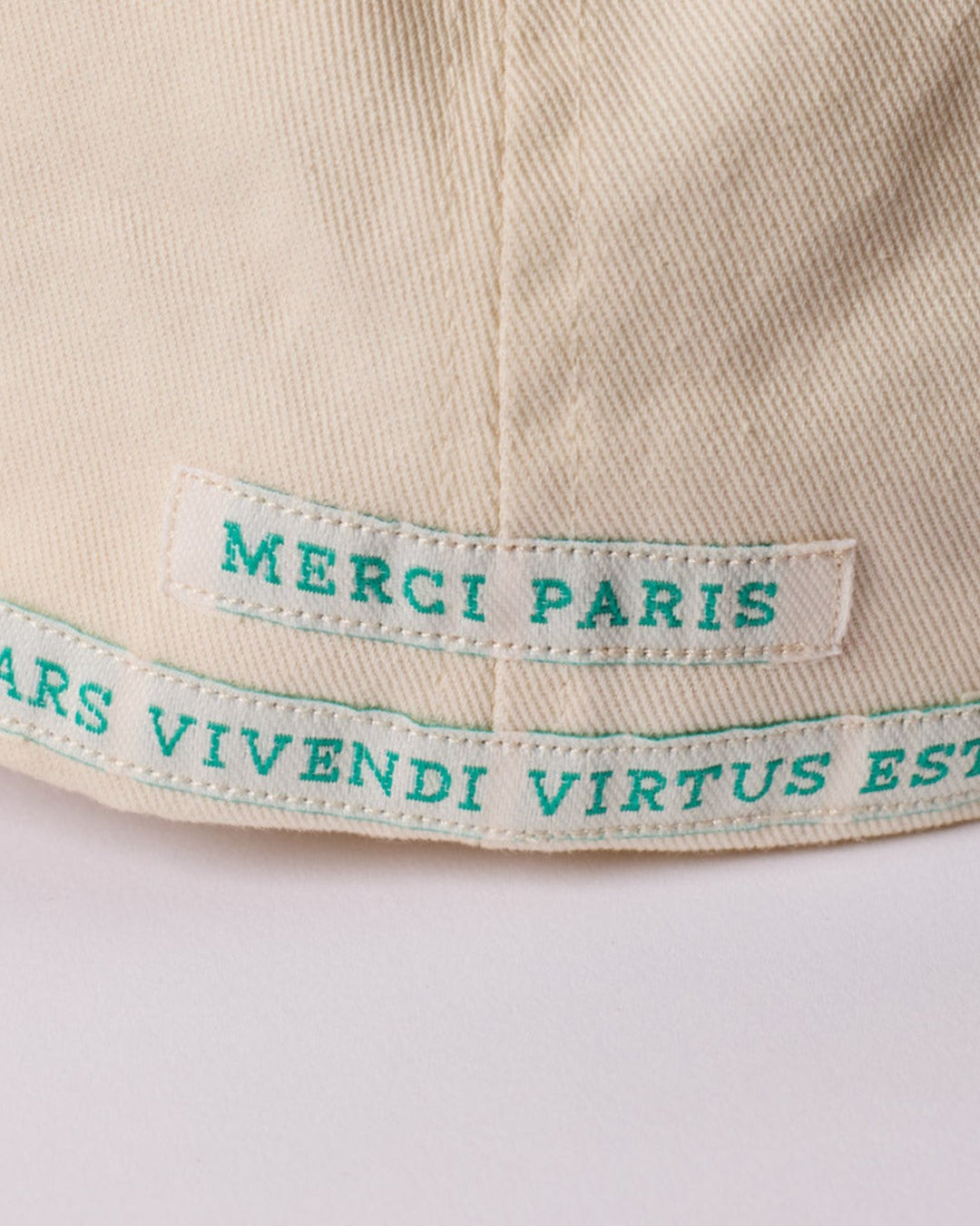 Merci - MP Cap - Ecru & Navy