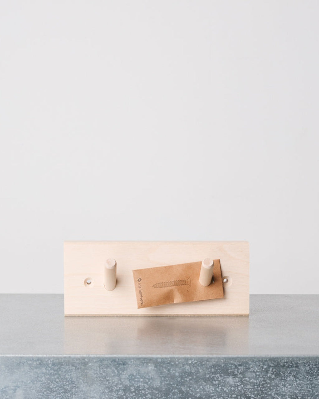 Iris Hantverk - Wooden Hook Rack - 2 Hooks