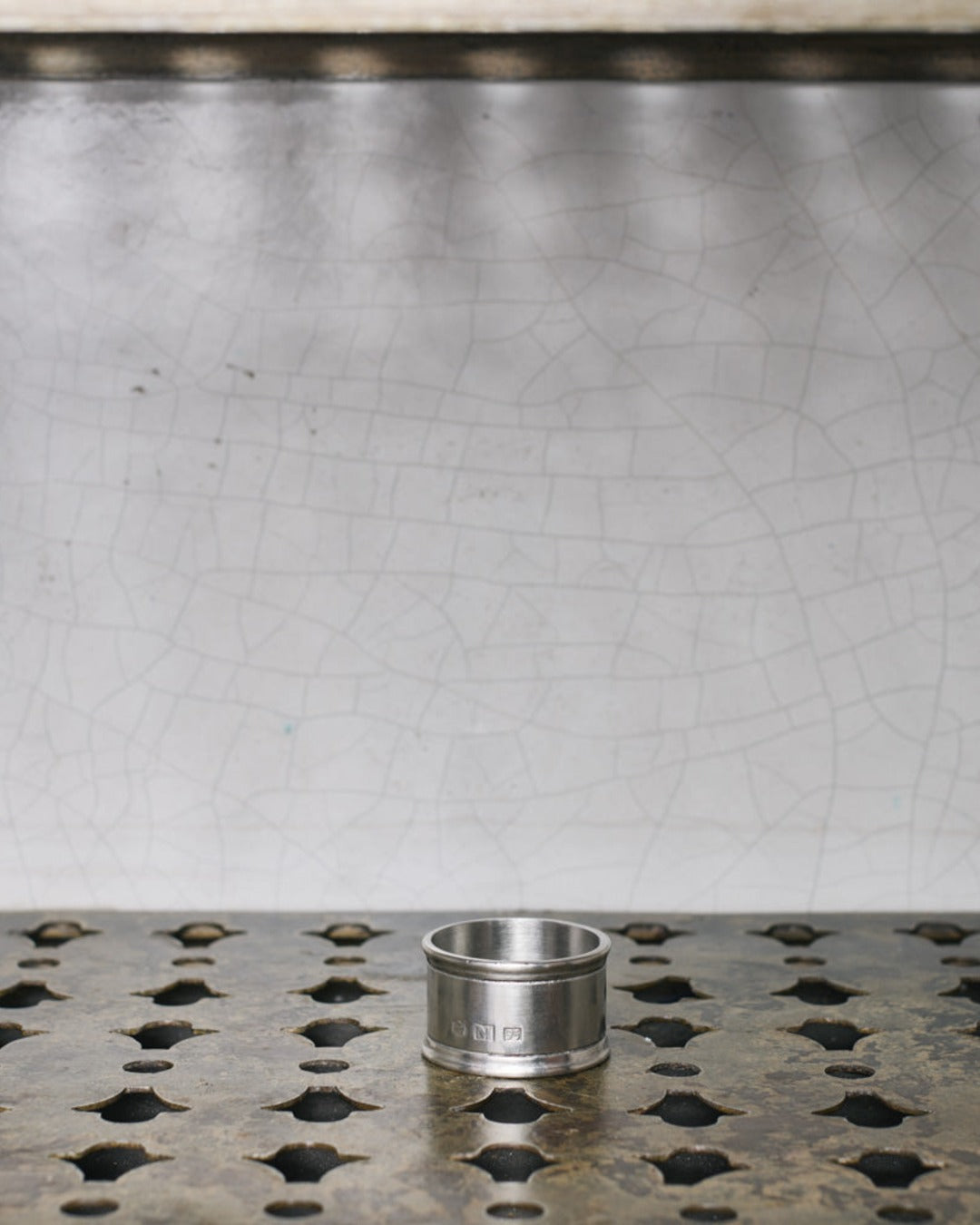 Cosi Tabellini - Pewter napkin ring