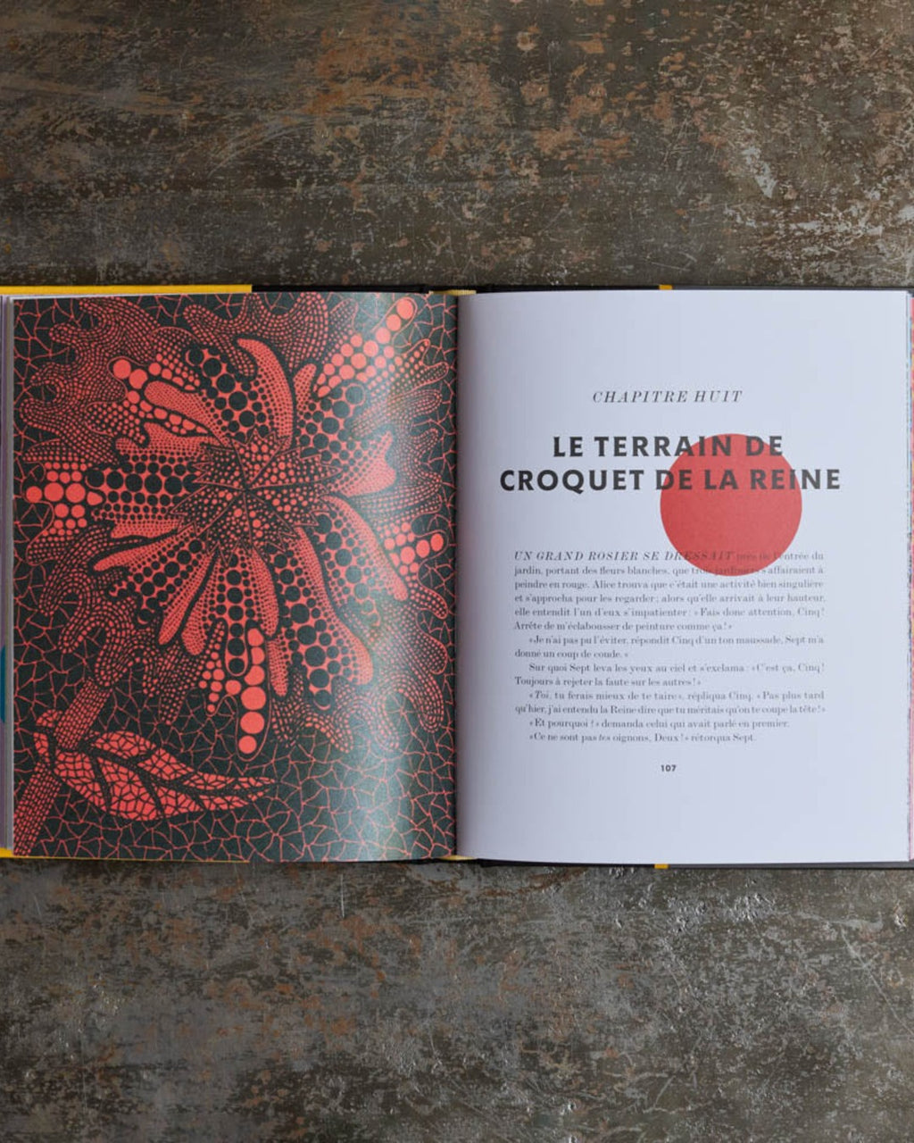 Editions Du Chene - Book - Alice in Wonderland - Yayoi Kusama