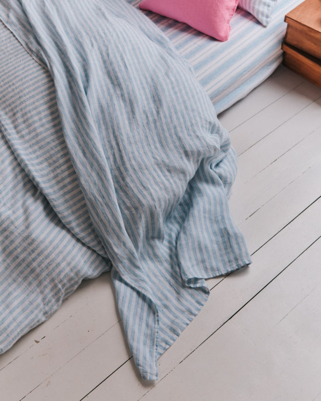 Merci - Washed linen flat sheet - Primary Blue Paintbrush Stripes