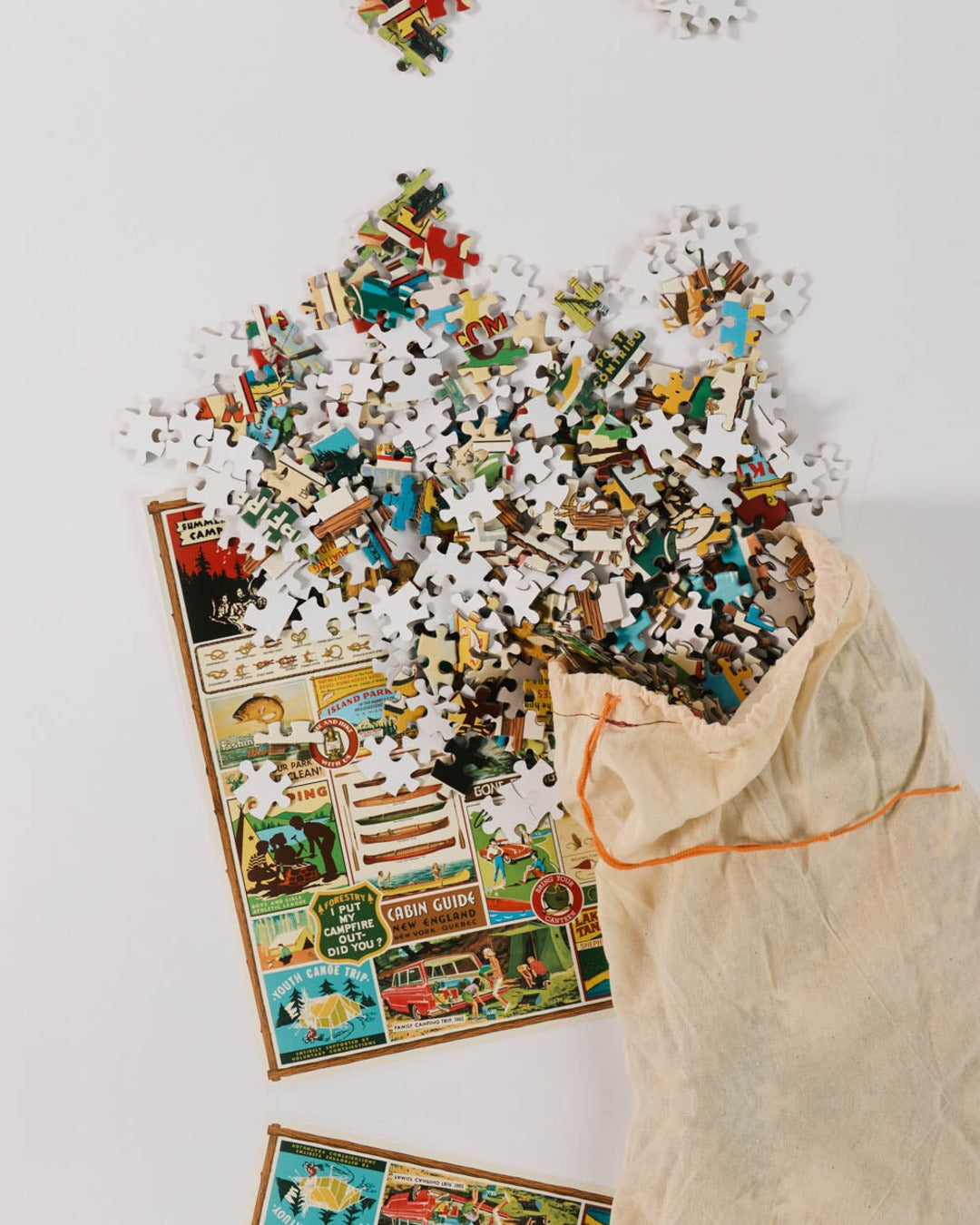 Cavallini Paper & Co. - Puzzle - Camping