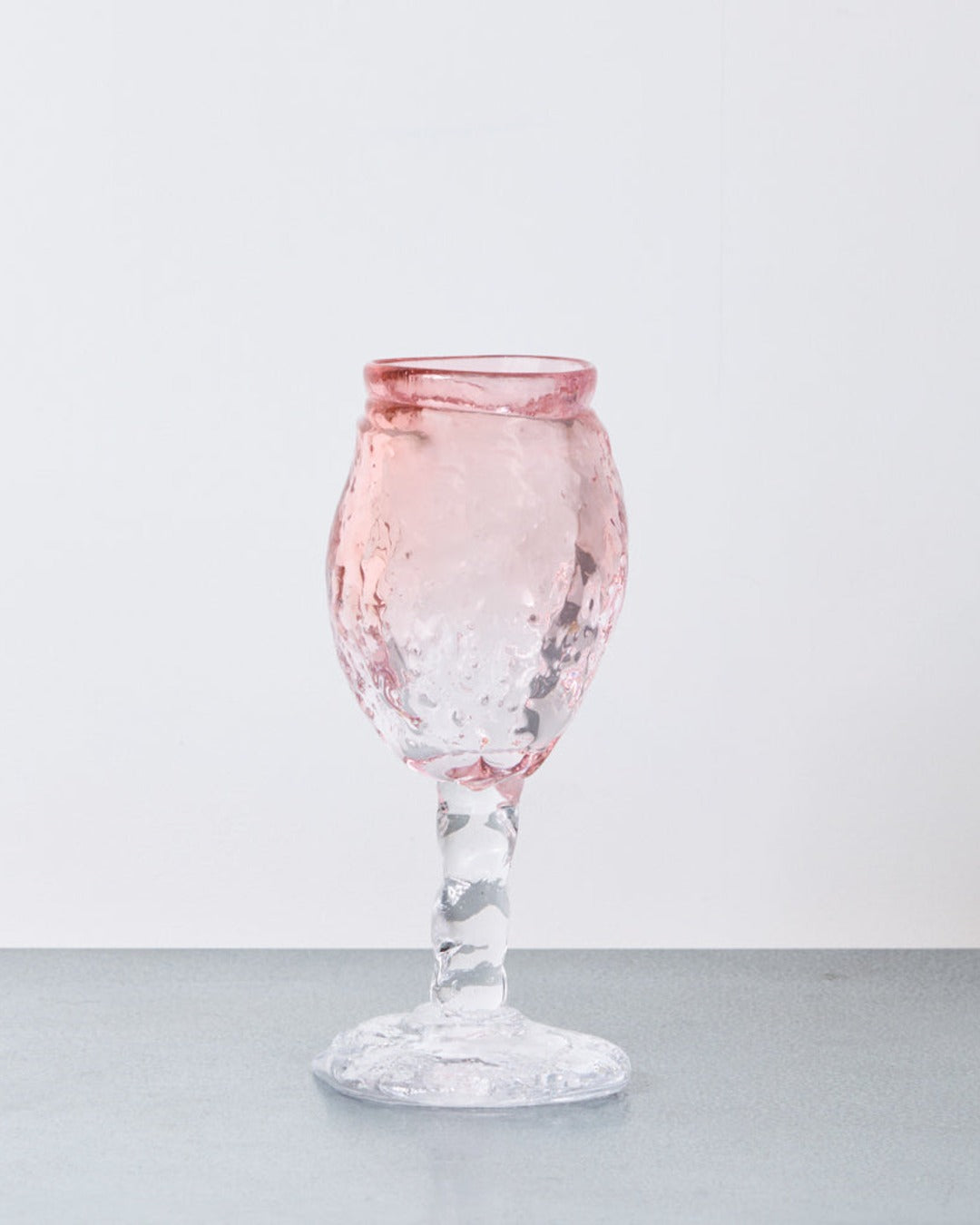 Bernard Heesen - Wine Glass - Aurora Pink