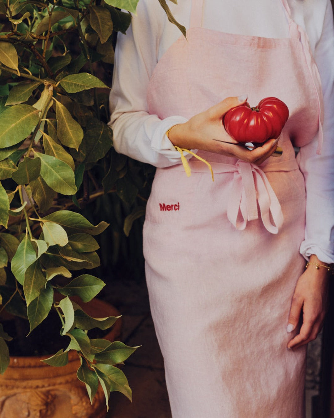 Merci - Washed linen apron - Granita Pink