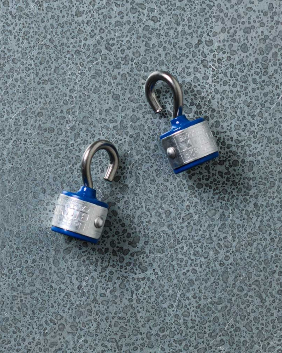 Dulton - Set of 2 magnetic hooks - Blue