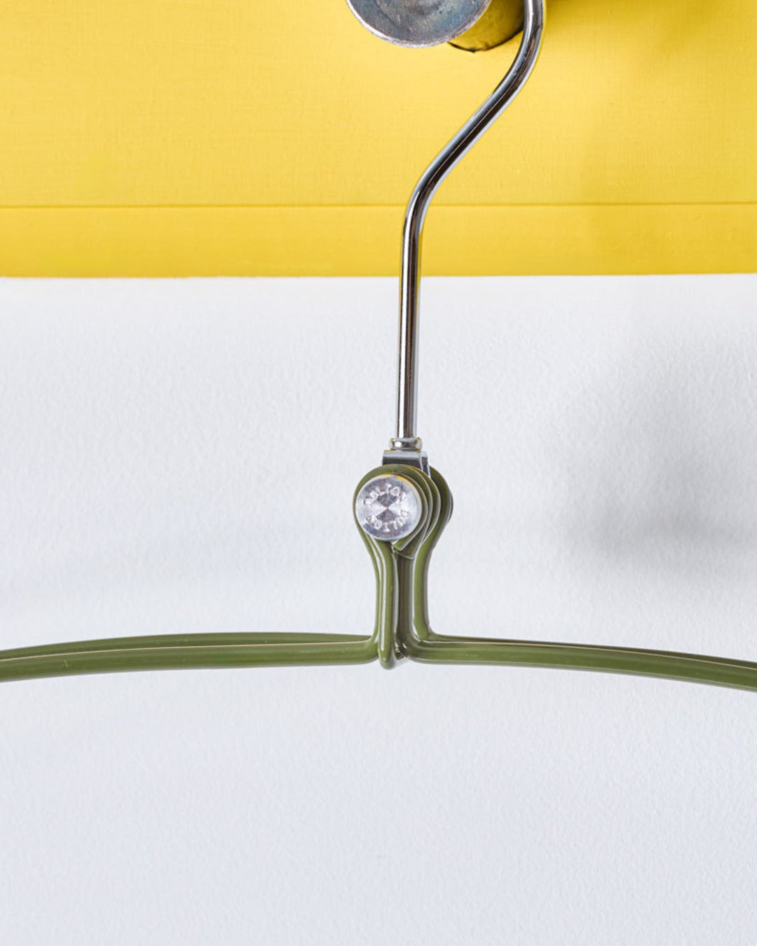 Dulton - Cintre Pliant - Olive