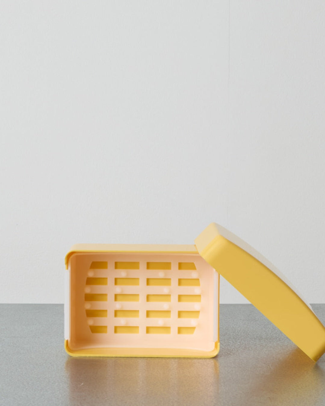 Sonja Plastic - Plastic soap dish - Yellow