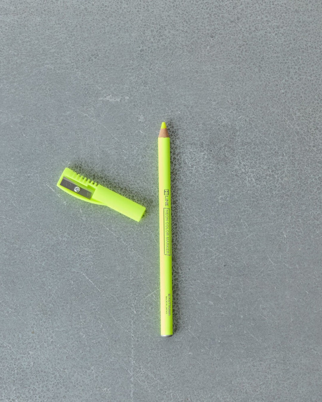 Kutsuwa - Sharp Fluo Pencil - Yellow