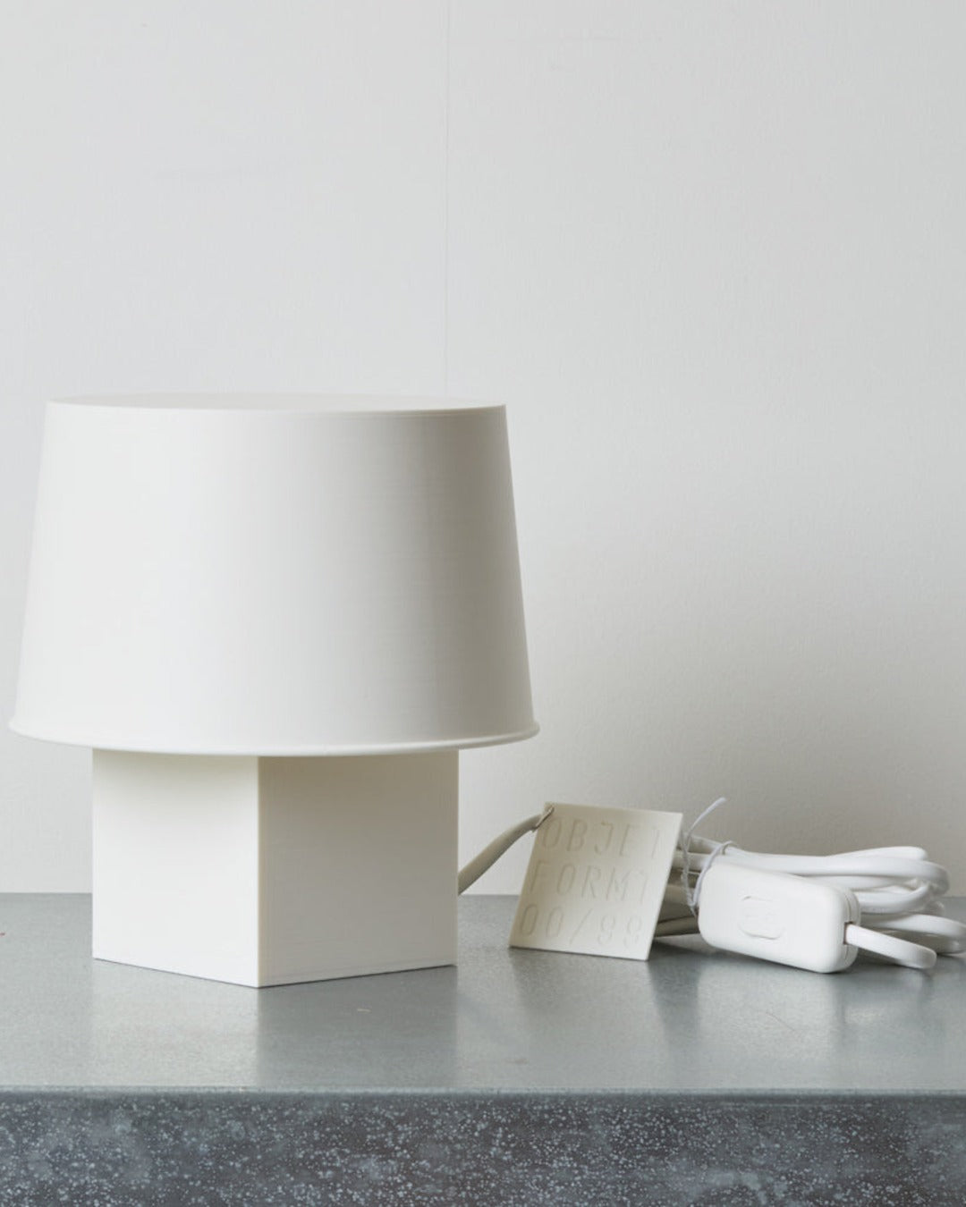 Objetformt - Stl Lamp - 02