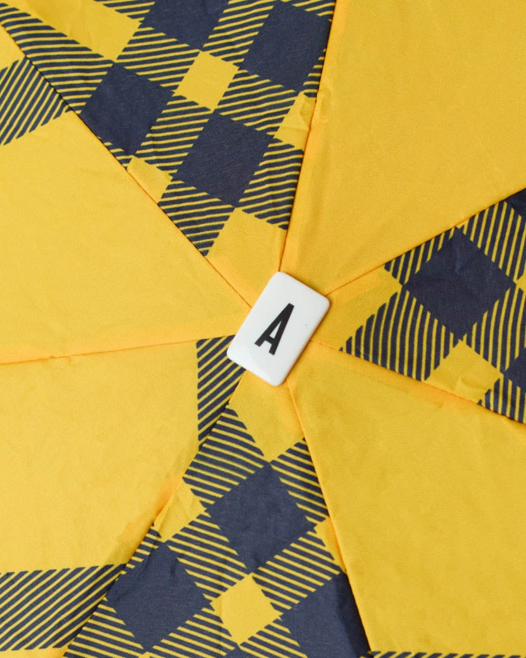 Anatole - Small wooden umbrella - Yellow Tartan