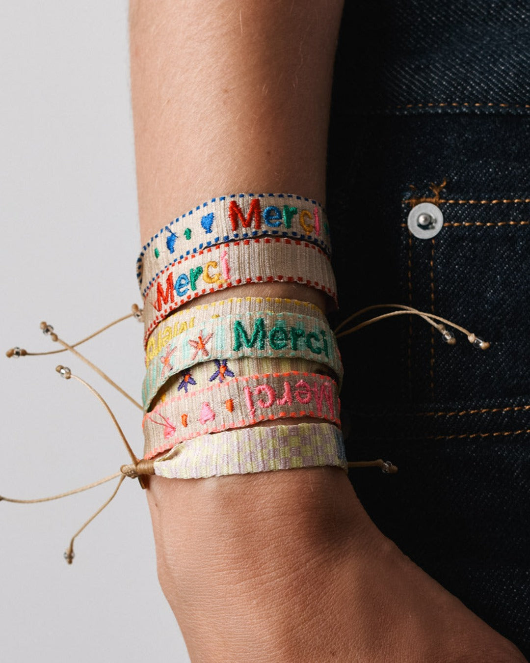 Merci x Guanabana - Guanabana x Merci - Heart Bracelet - Blue
