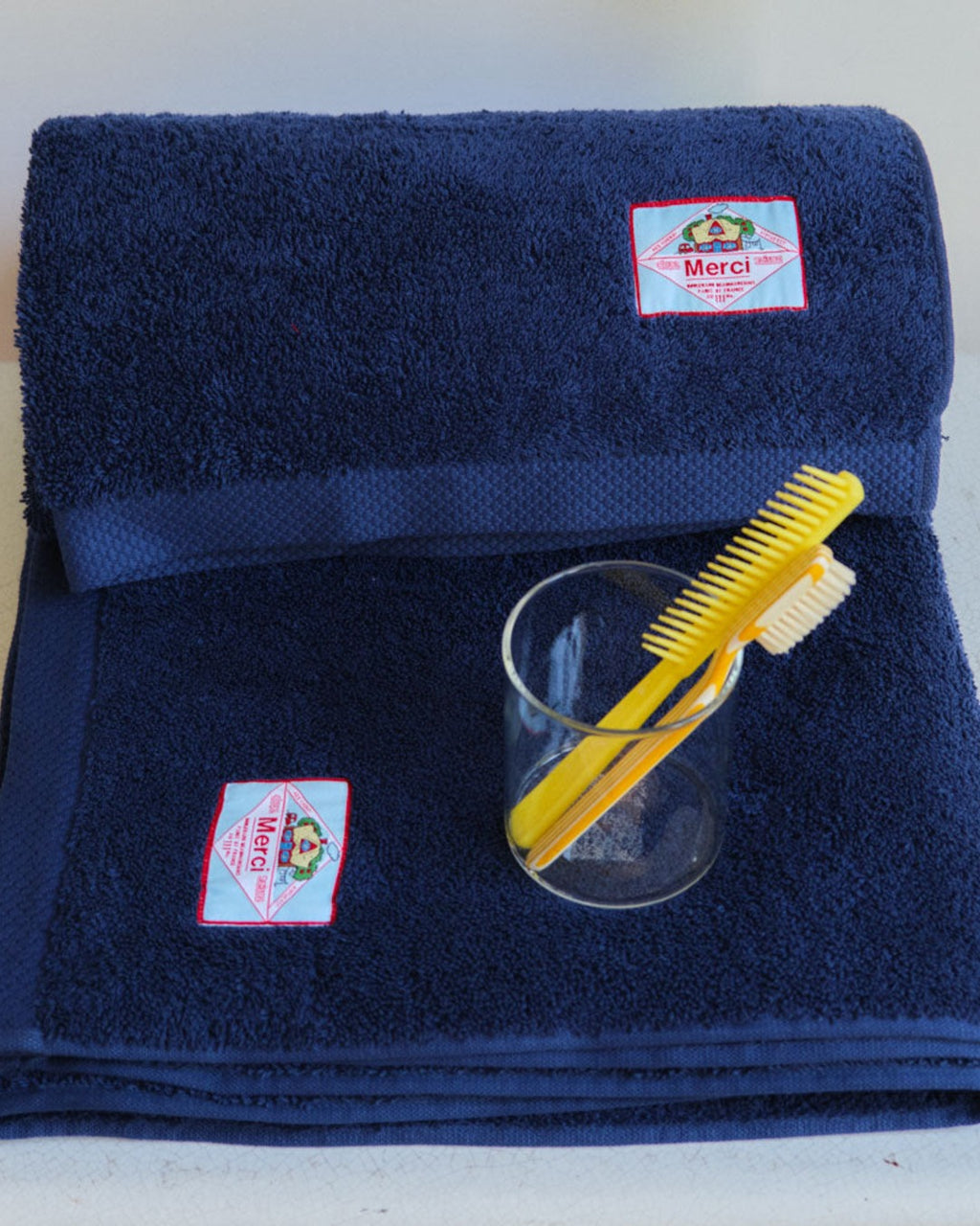 Merci - Serviette De Bain En Éponge - Bleu Nuit