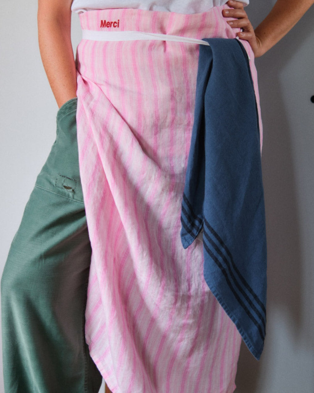 Merci - Washed linen tea towel - Blue Pacific