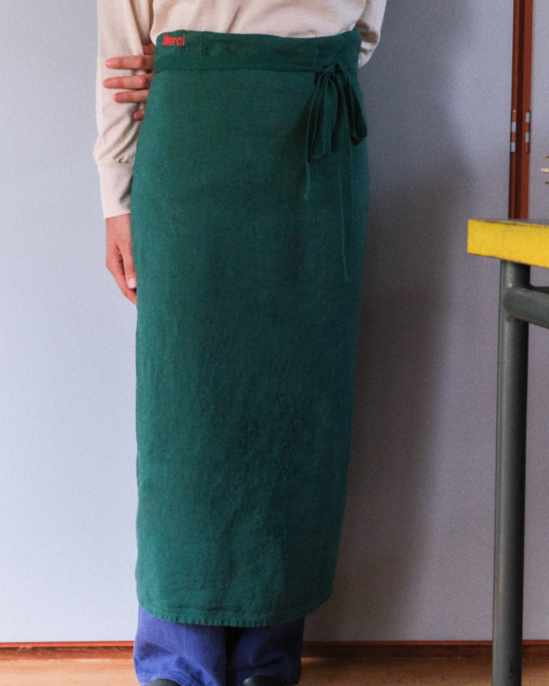Merci - Washed linen apron - Sequoia Green