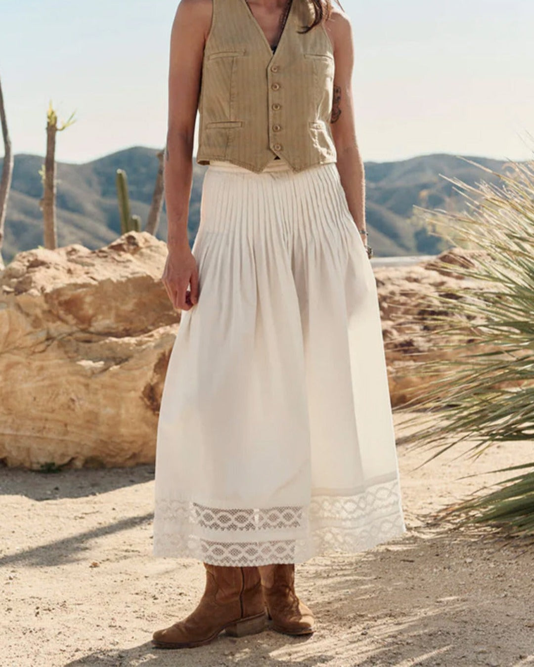 The Great - Victorian Skirt - White