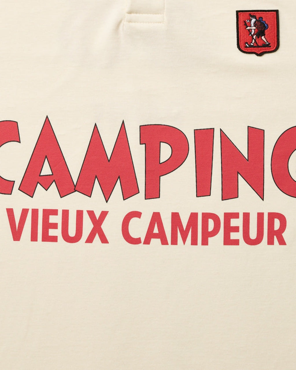 Au Vieux Campeur - Congés Payés - Polo Camping - Blanc & Rouge