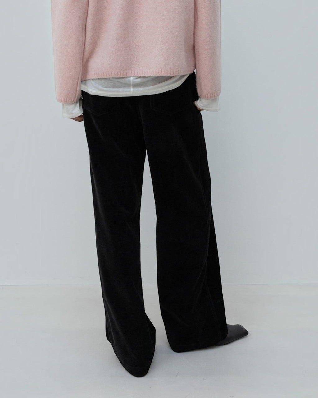 Low Classic - Velvet Trousers - Black