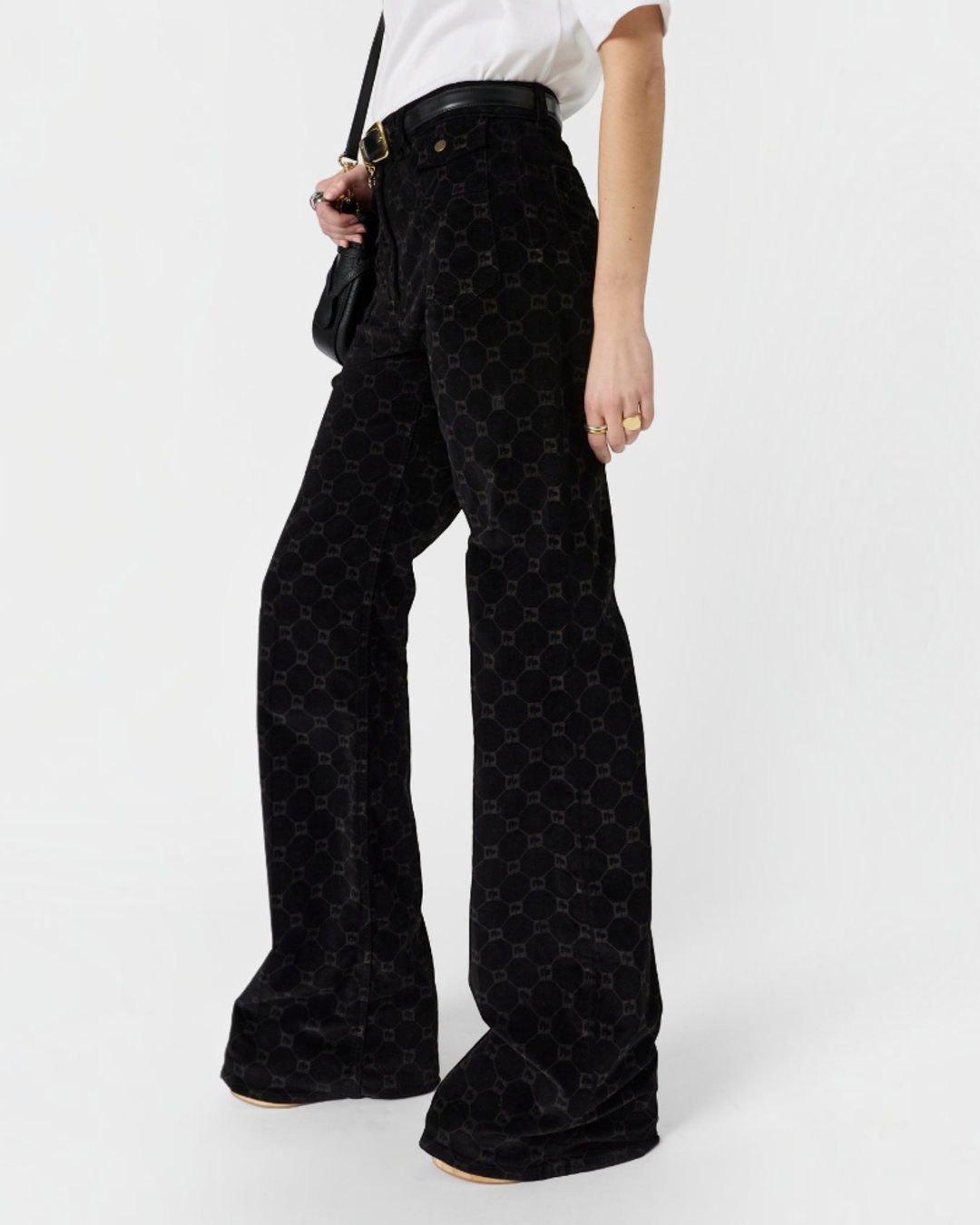 Gerard Darel - Jean Flare En Velours À Monogramme Anna - Noir