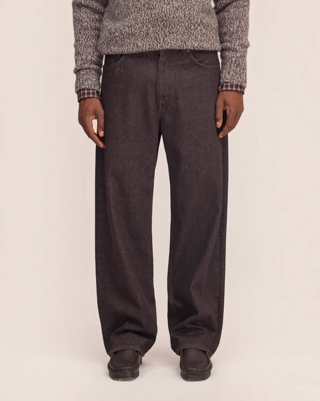 Jean Merci Paris NN.07 Ross coupe droite en denim de coton biologique marron foncé avec détails métalliques
