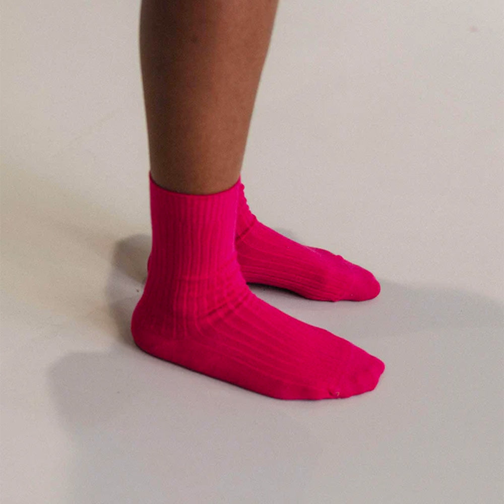 Baserange - Ribbed Mid-Calf Socks - Ovid Pink