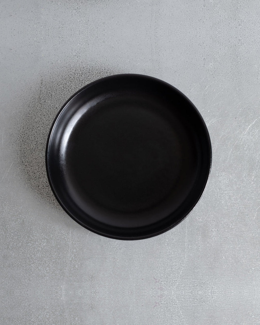 Merci - Assiette Creuse En Grès Fin Réglisse