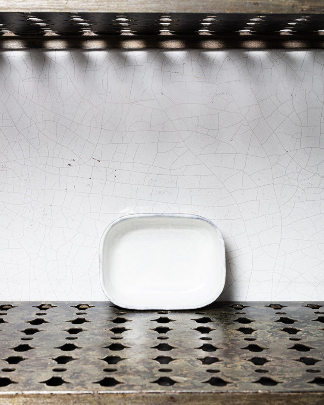 Merci x Serax - Stoneware deep dish n°6 - Mastic