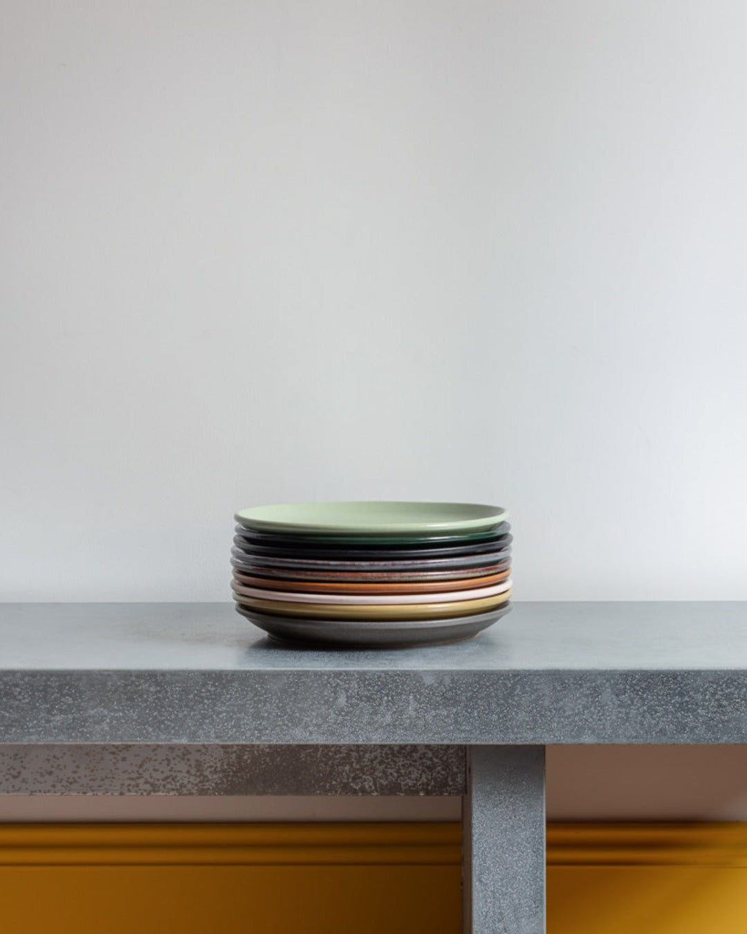 Merci - Stoneware Dinner Plate - Liquorice