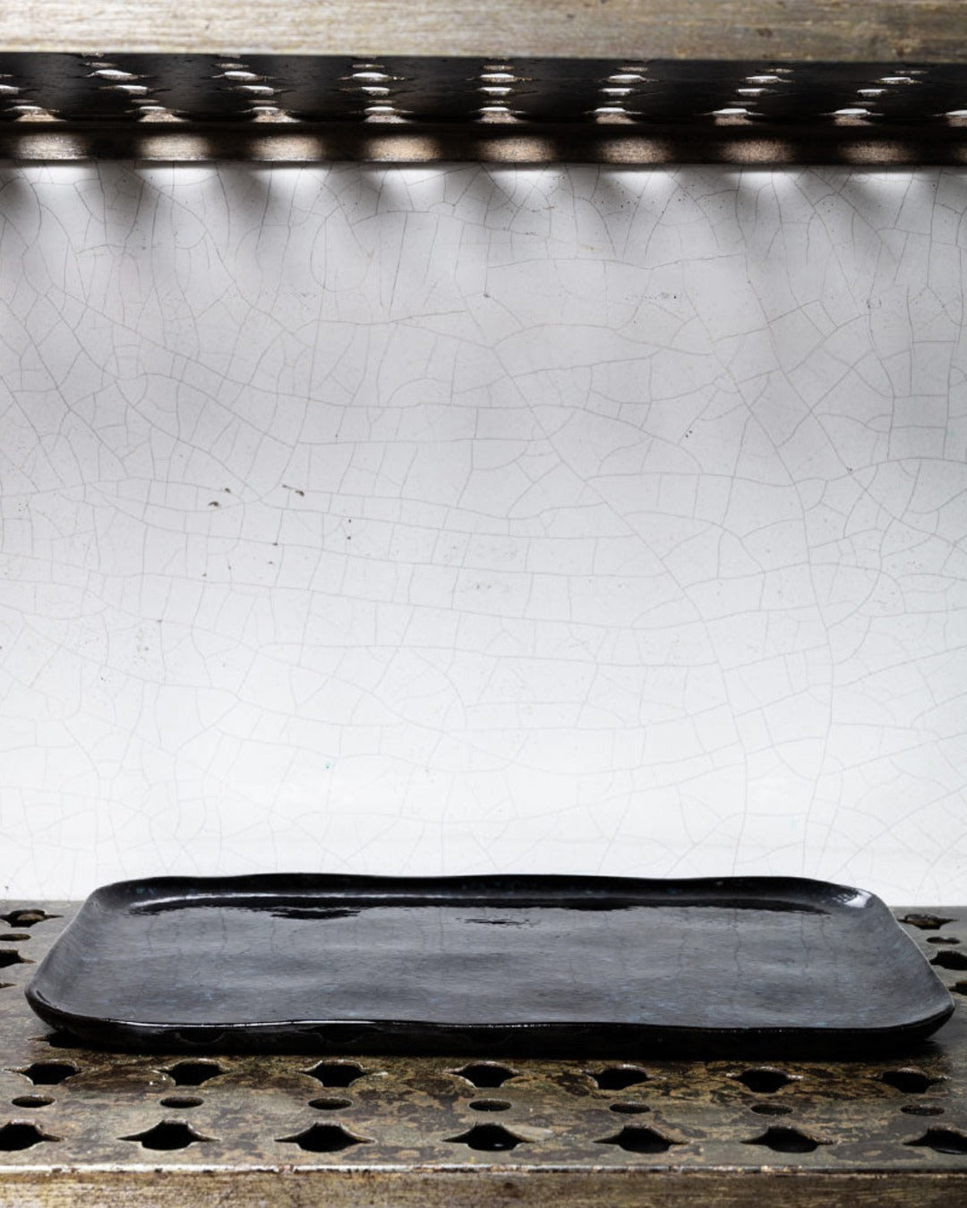 Merci x Serax - Stoneware flat plate n°1 - Ink Black