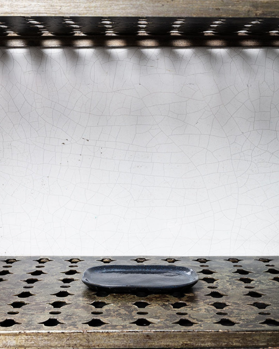 Merci x Serax - Stoneware flat plate n°3 - Storm