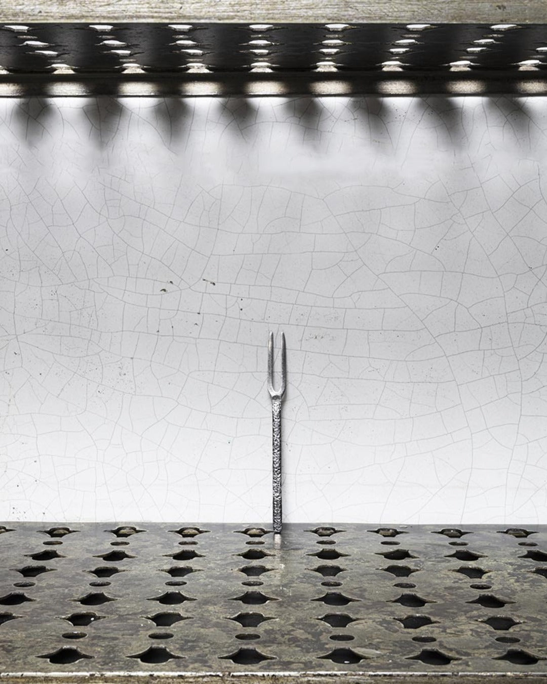Serax - Hammered metal fork - Stonewash - La Nouvelle Table
