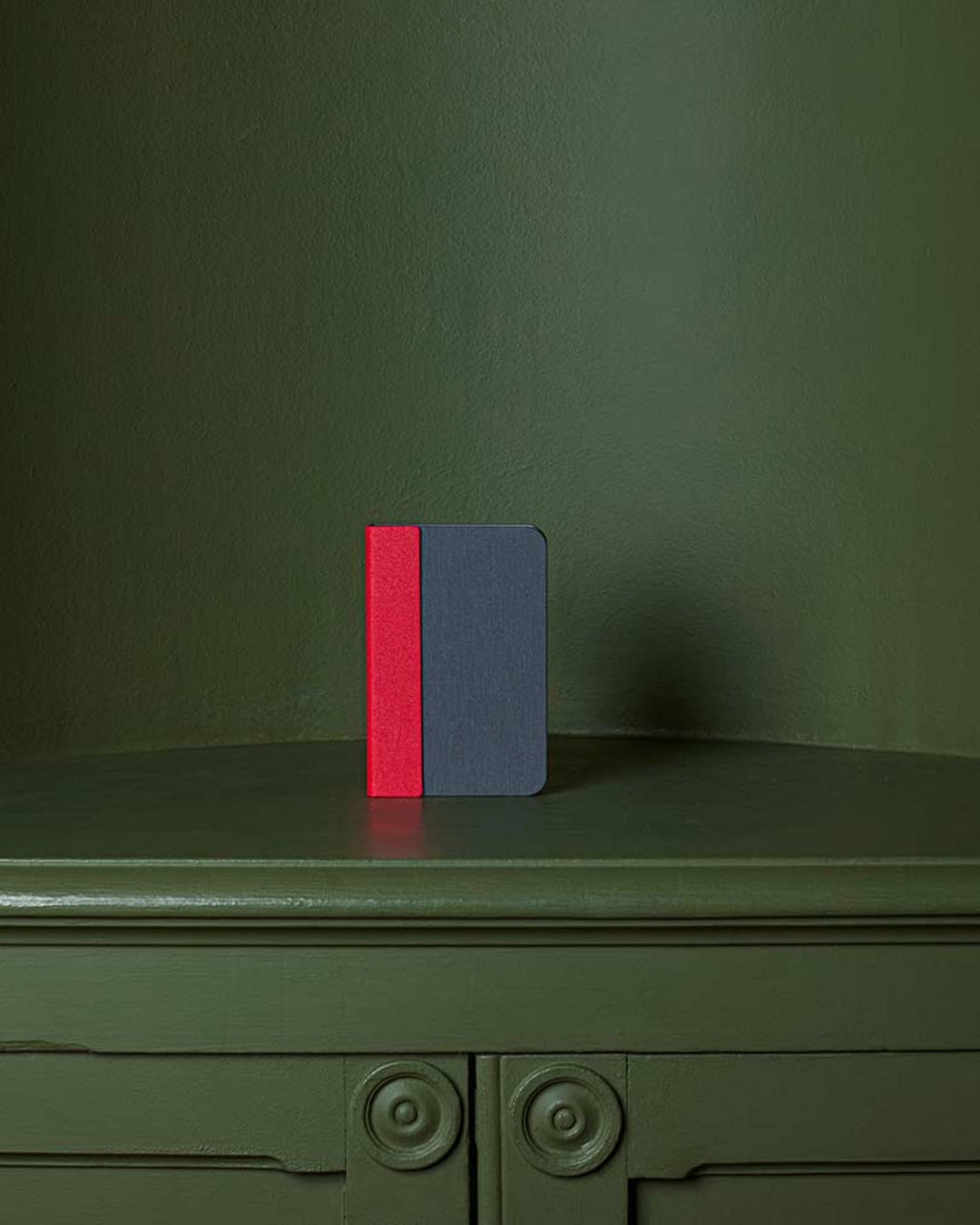 Lumio - Mini - Red & Black