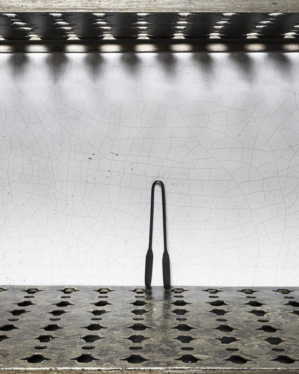 Serax - Pince En Métal Martelé La Nouvelle Table - Anthracite