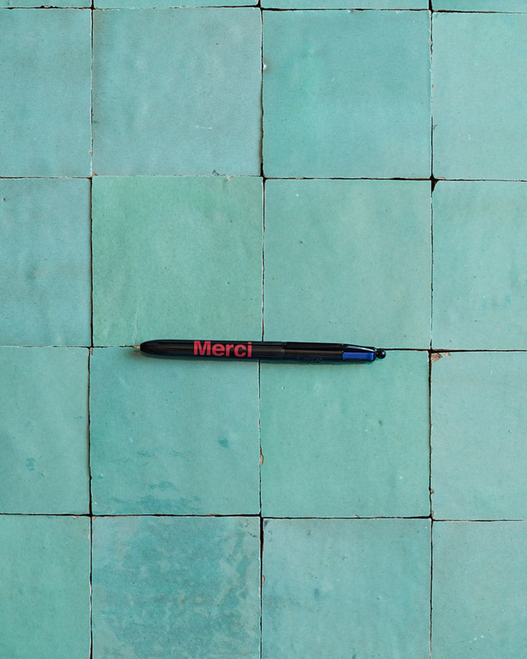 Merci - 4-color pen - Black