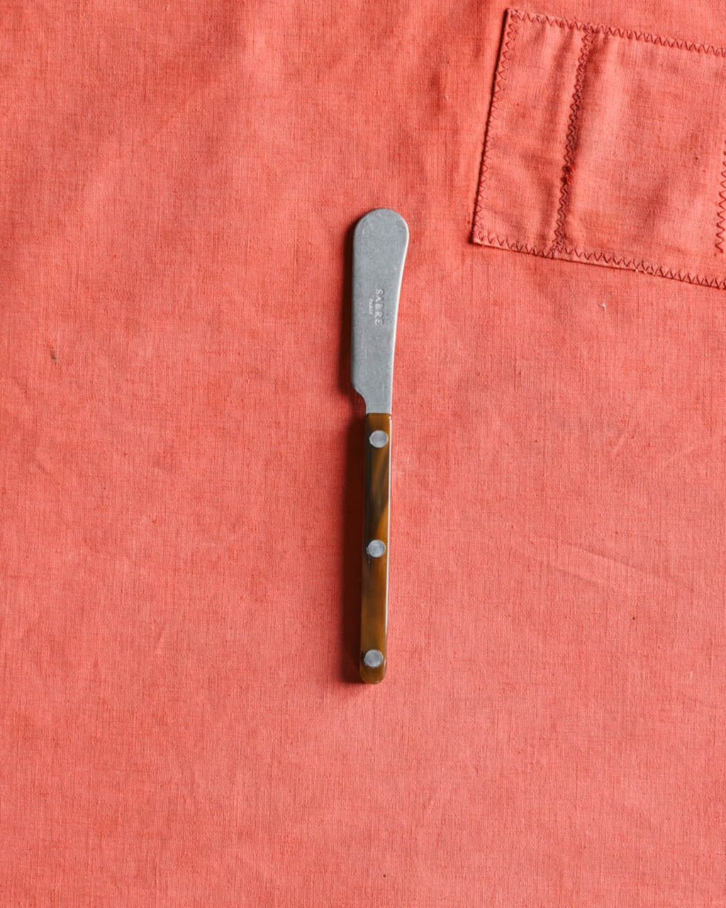 Sabre - Bistrot Spreader - Buff