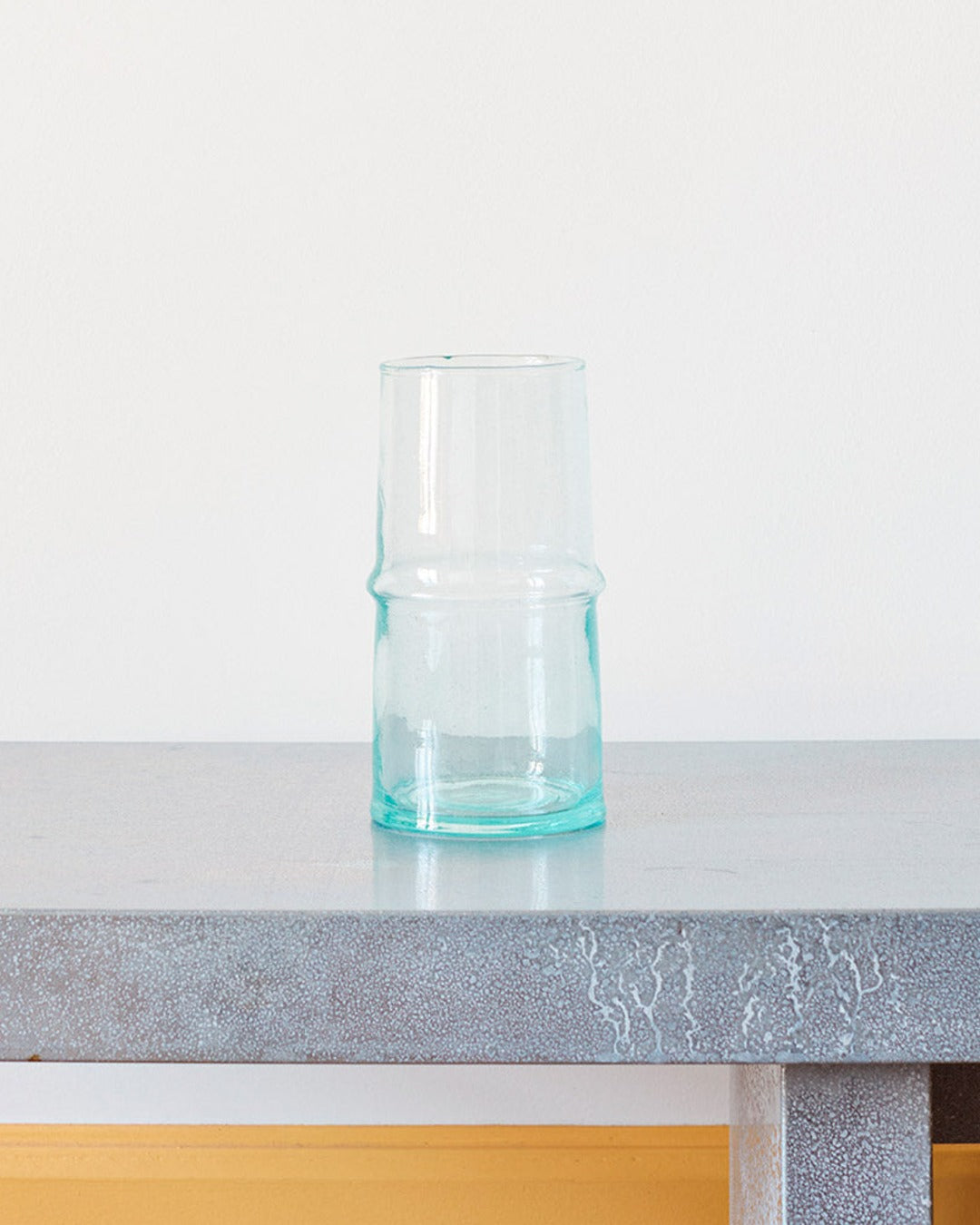 Household Hardware - Vase Incline En Verre Recyclé