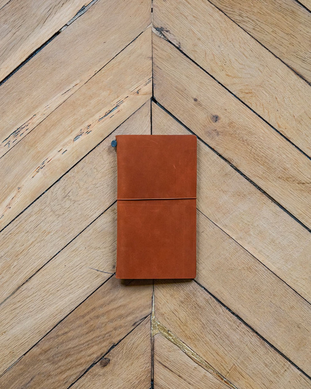 Designphil - Leather travel journal - Camel