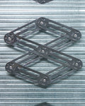 Chevalier - Expandable trivet