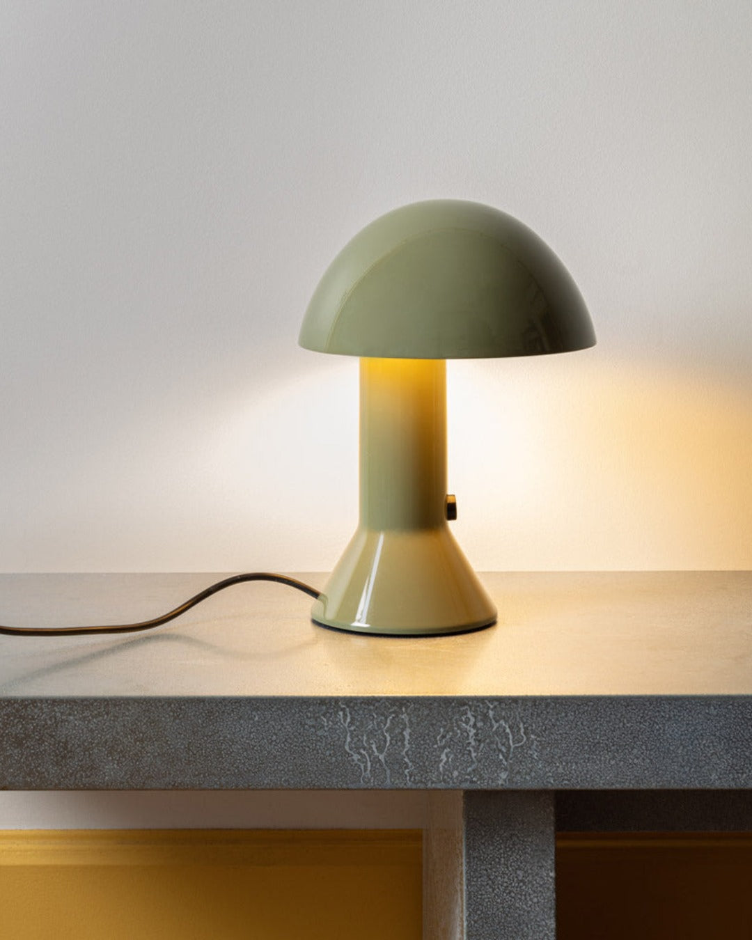 Martinelli Luce - Elmetto table lamp - Green