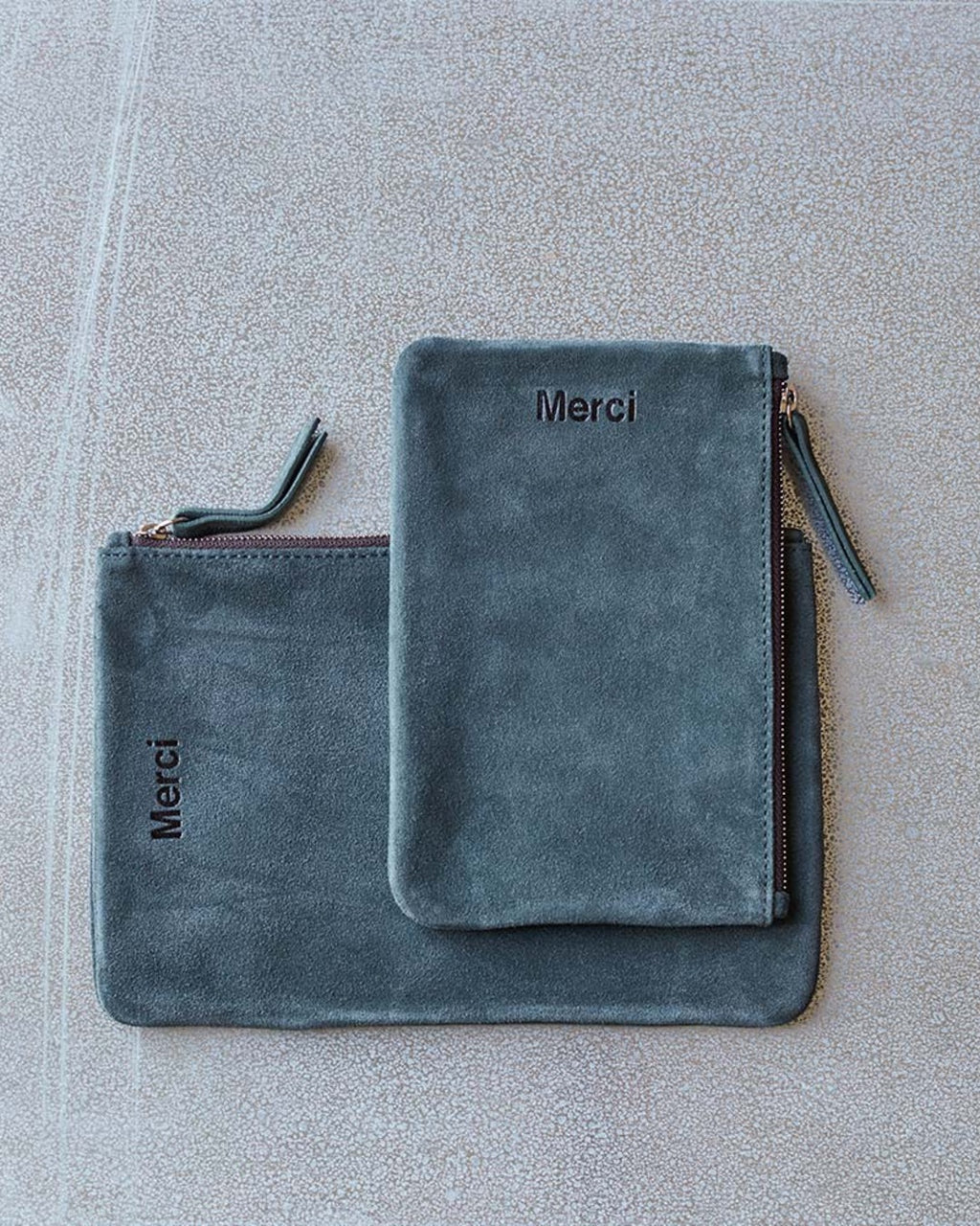 Merci - suede leather pouch - Bottle