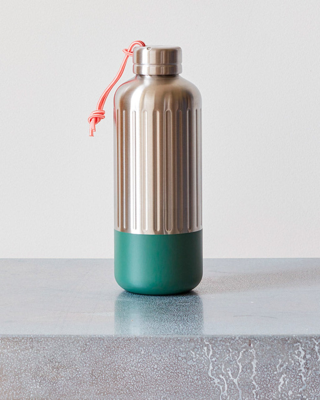 Black & Blum - Explorer stainless steel bottle 850ml - Olive