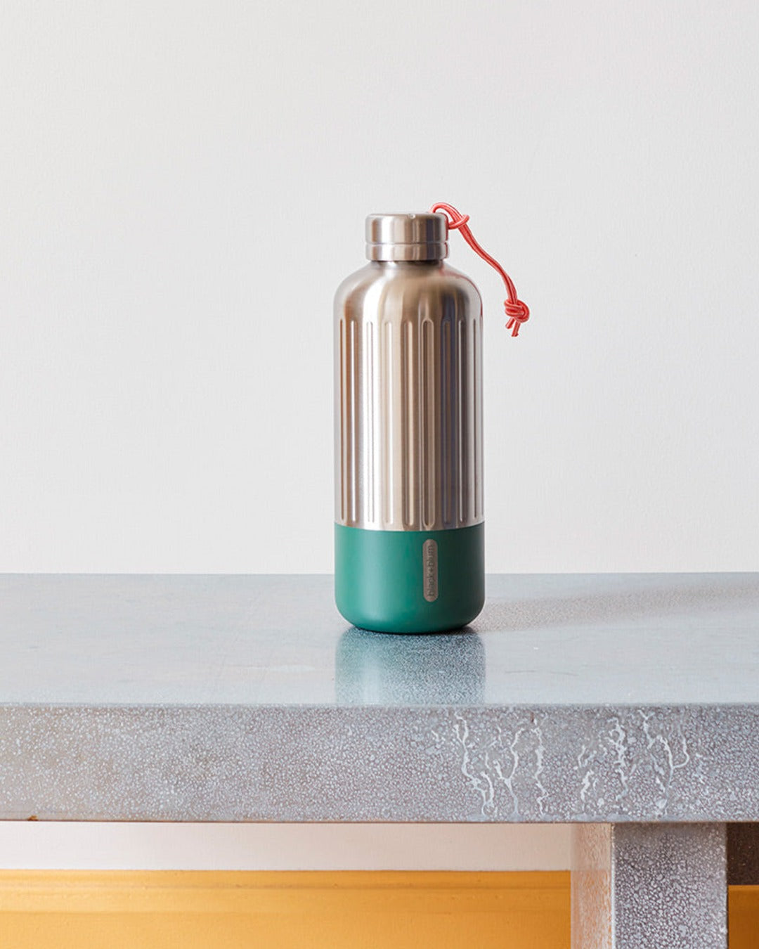 Black & Blum - Explorer stainless steel bottle 850ml - Olive